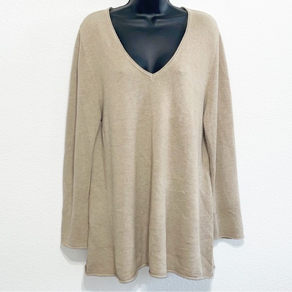 J. Jill Sweaters - J.Jill Woman Tan Cream V-Neck Sweater Size L